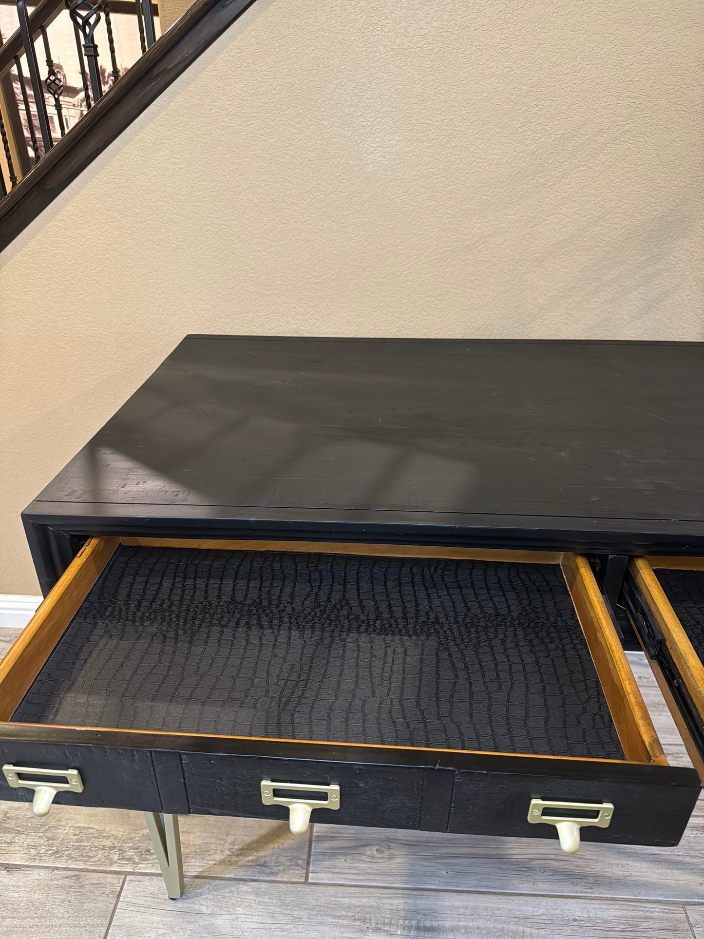 Stunning Reclaimed Wood Desk w/Chic Matte Black Finish